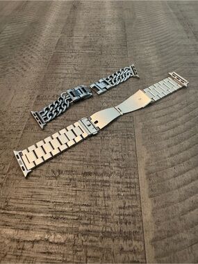 2 Stainless Steel Watch Bands for Apple Watch 42-46 size.